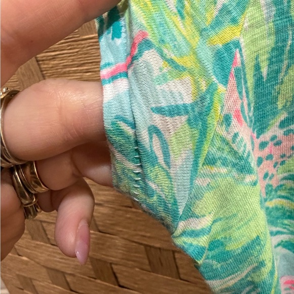 Lilly Pulitzer Etta V-Neck Top Multi Lilly Jungle Theme Size XS - Picture 5 of 5